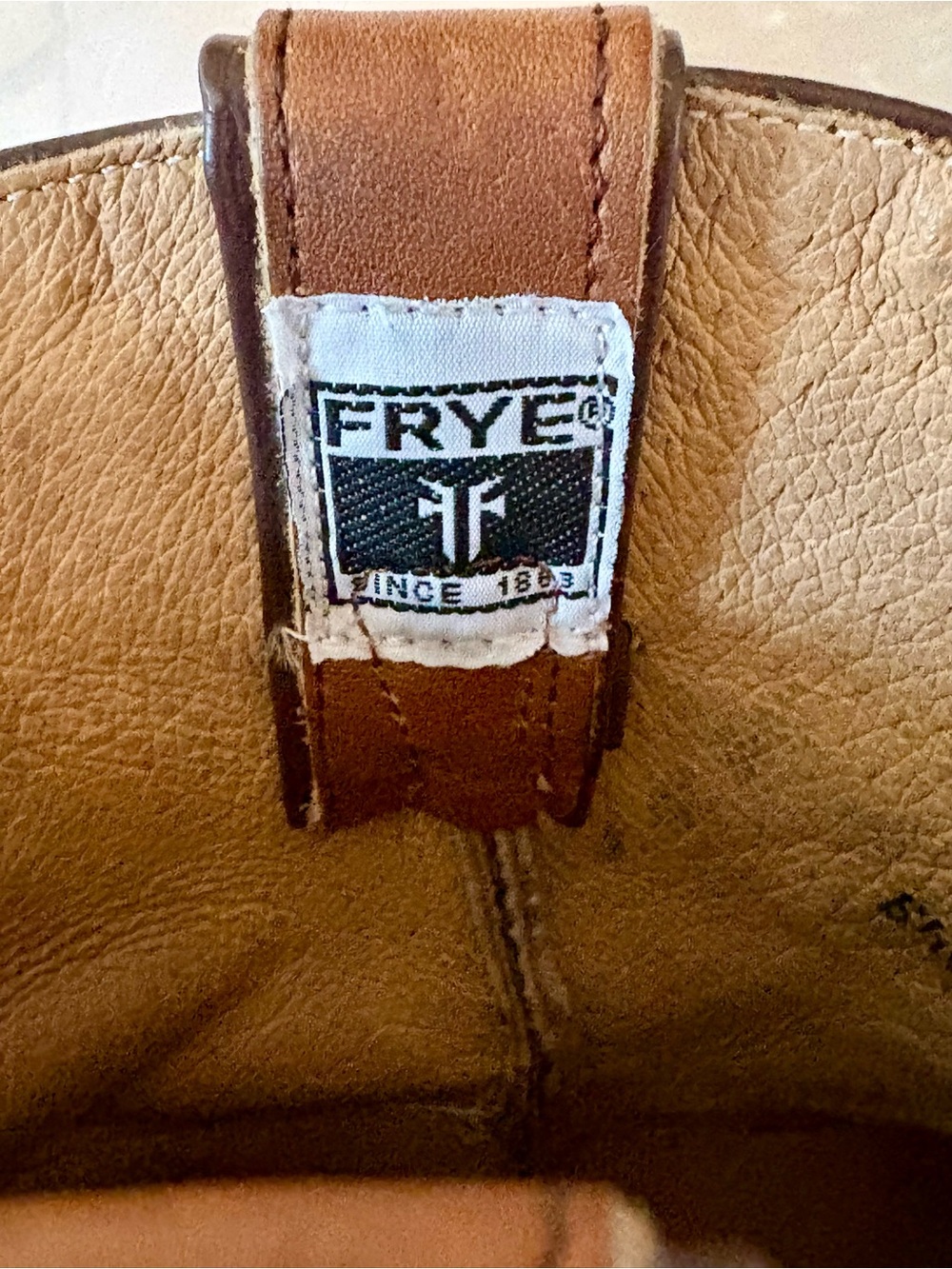 Women’s Frye Shortie Cowboy Boots
Ankle Booties Western - Picture 6 of 6